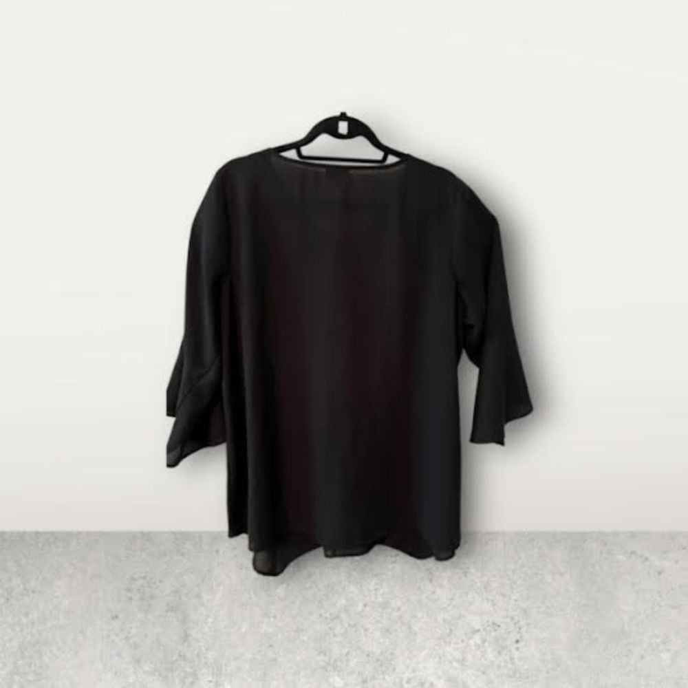 Avenue Blouse Women Plus Size 14/16 Black Pleated Front 3/4 Bell Sleeve